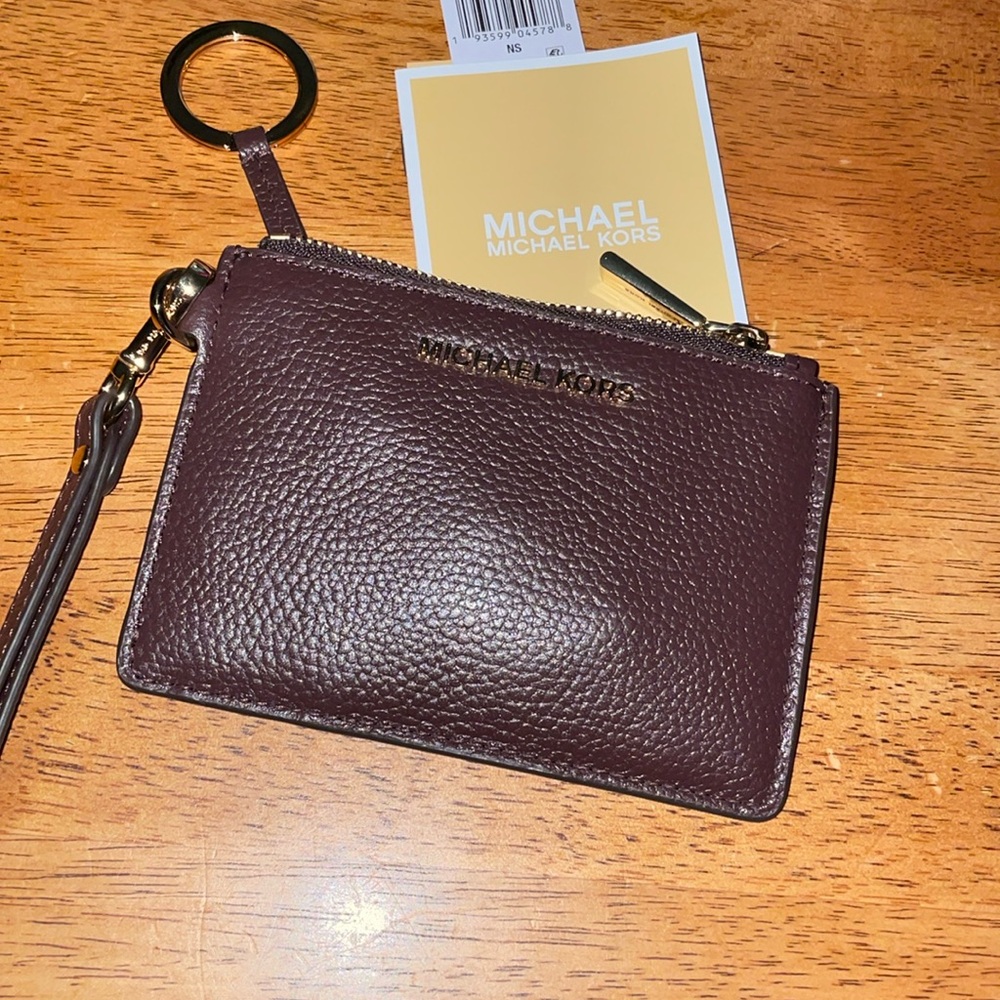 New never used Michael kors wallet /key